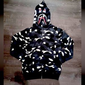 BAPE CITY CAMO FULL ZIP SHARK HOODIE (2018)